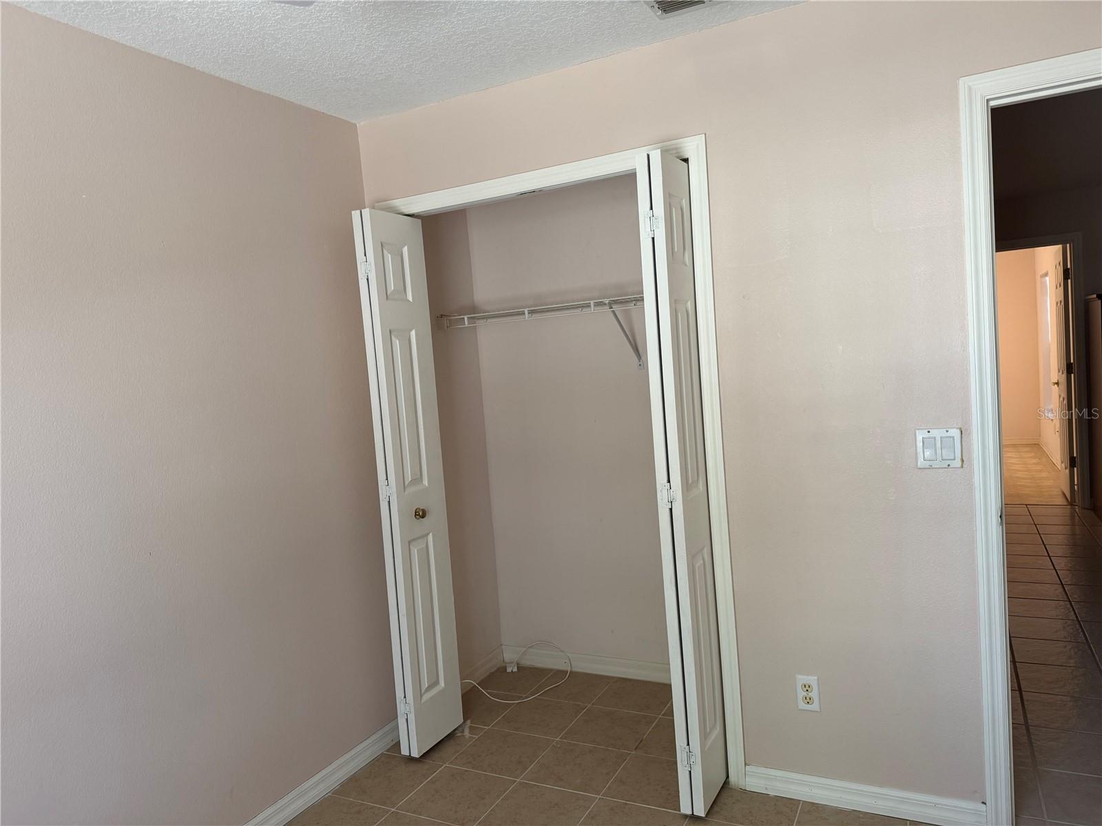 1152 MCCORMICK DR, DELTONA, FL, 32725