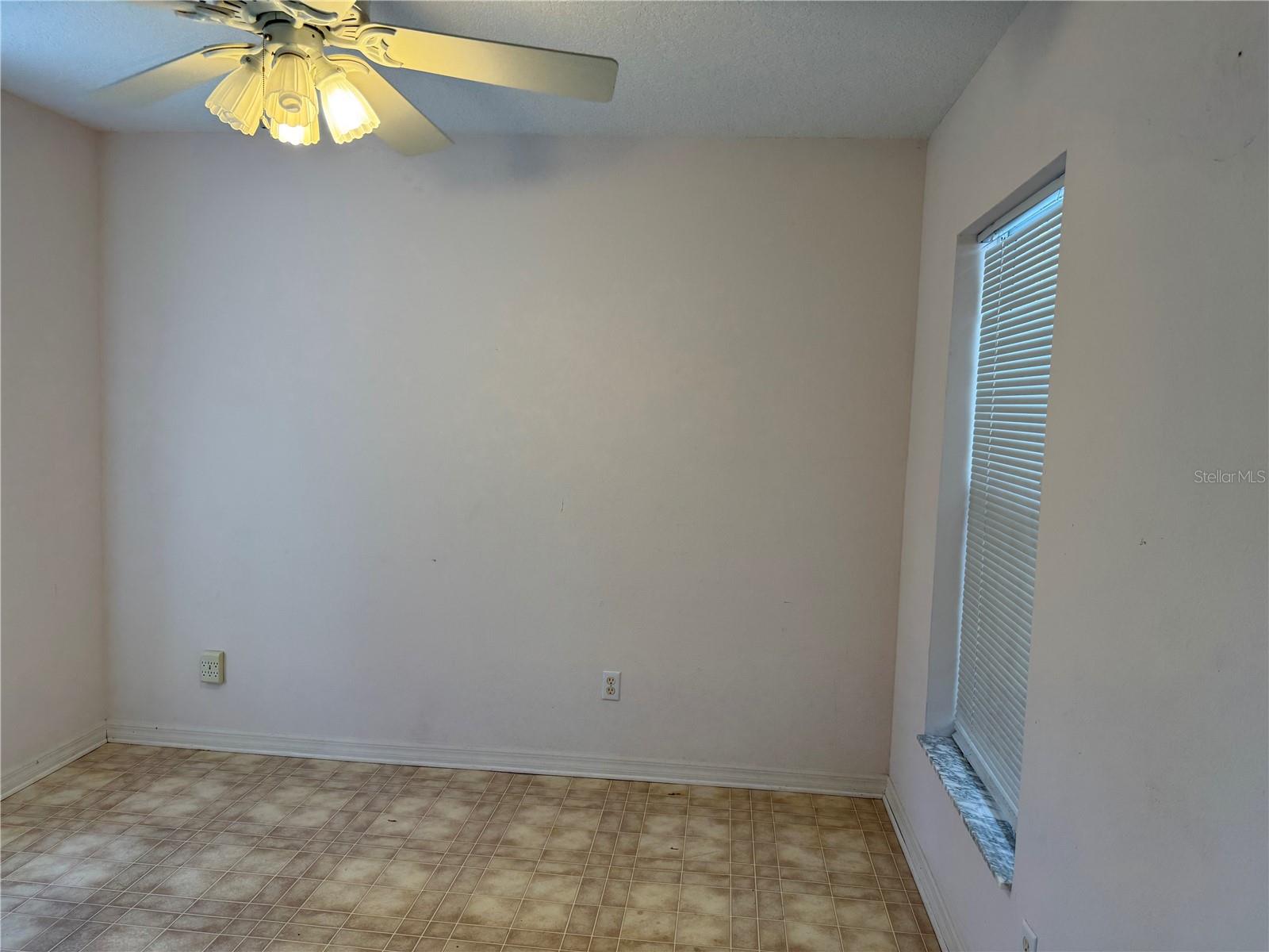 1152 MCCORMICK DR, DELTONA, FL, 32725