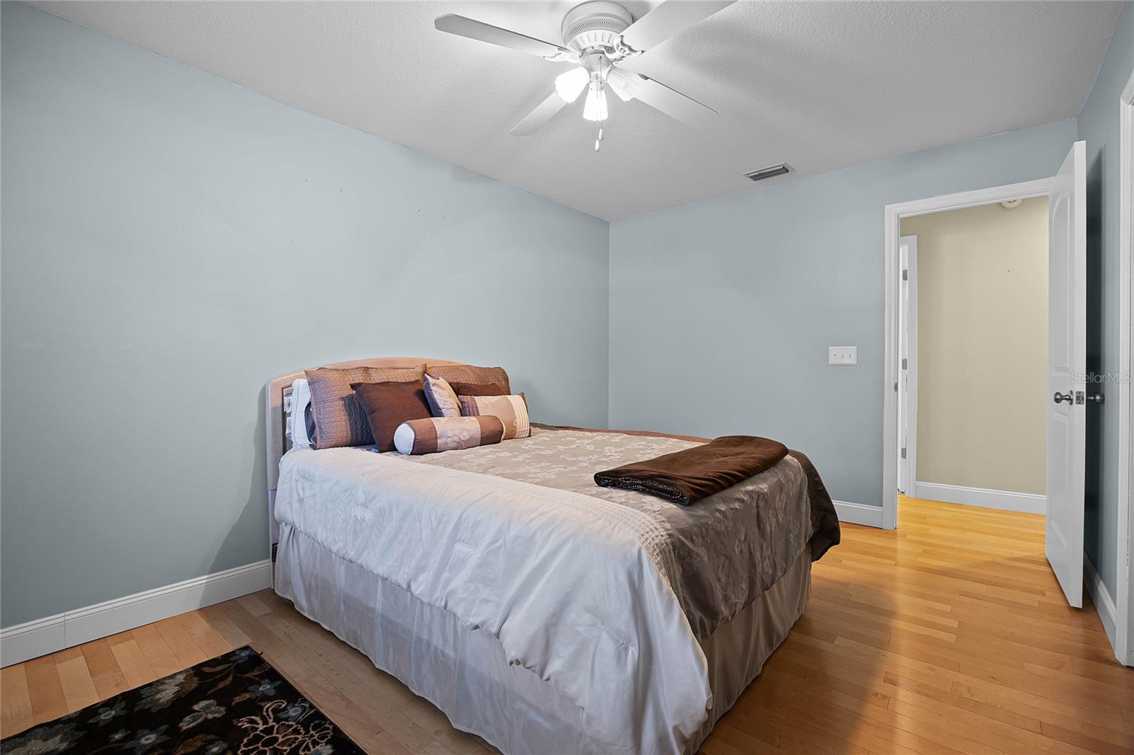 8992 PALOS VERDE DR, ORLANDO, FL, 32825