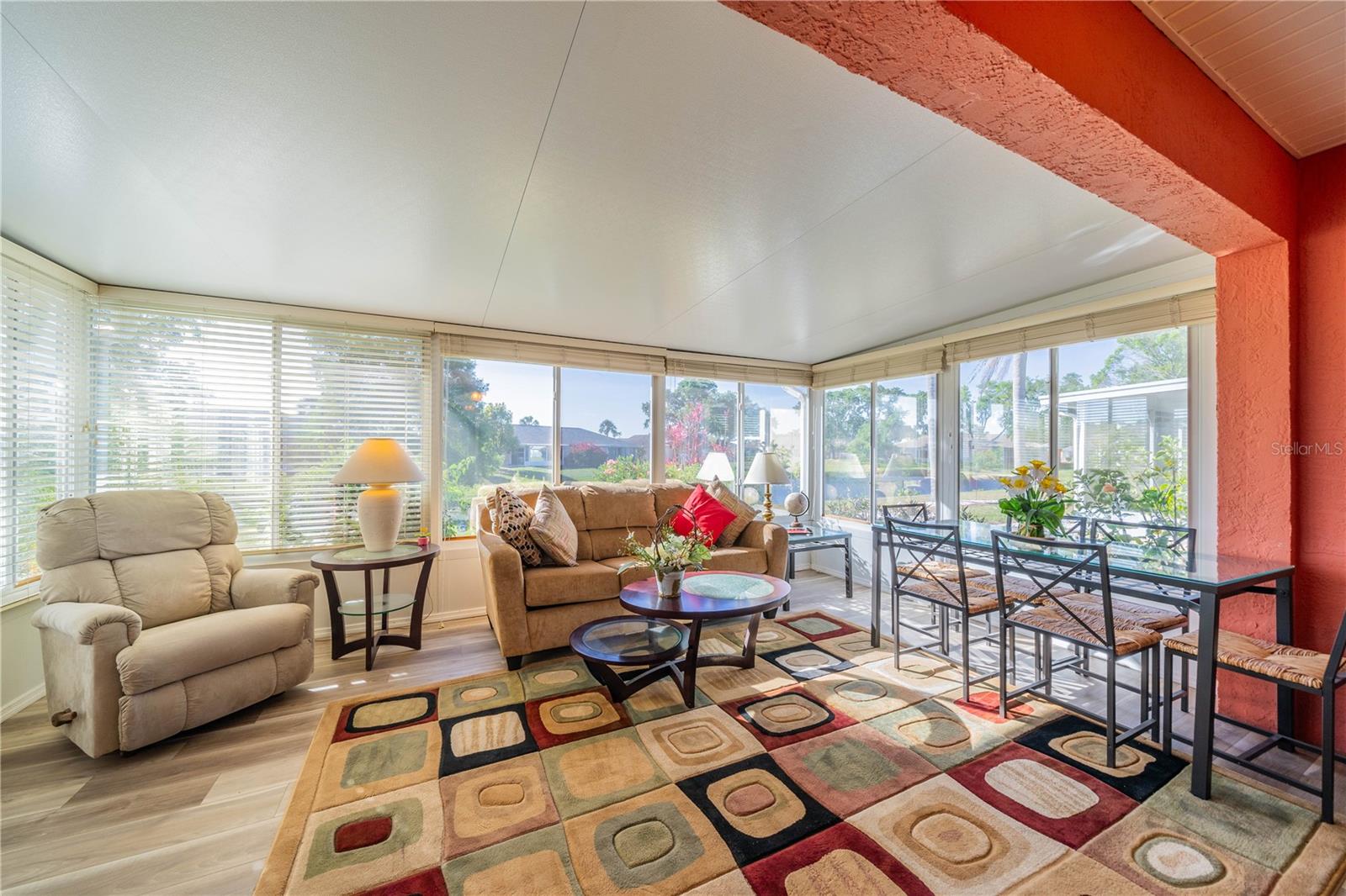 1933 GRAND CYPRESS LN, SUN CITY CENTER, FL, 33573