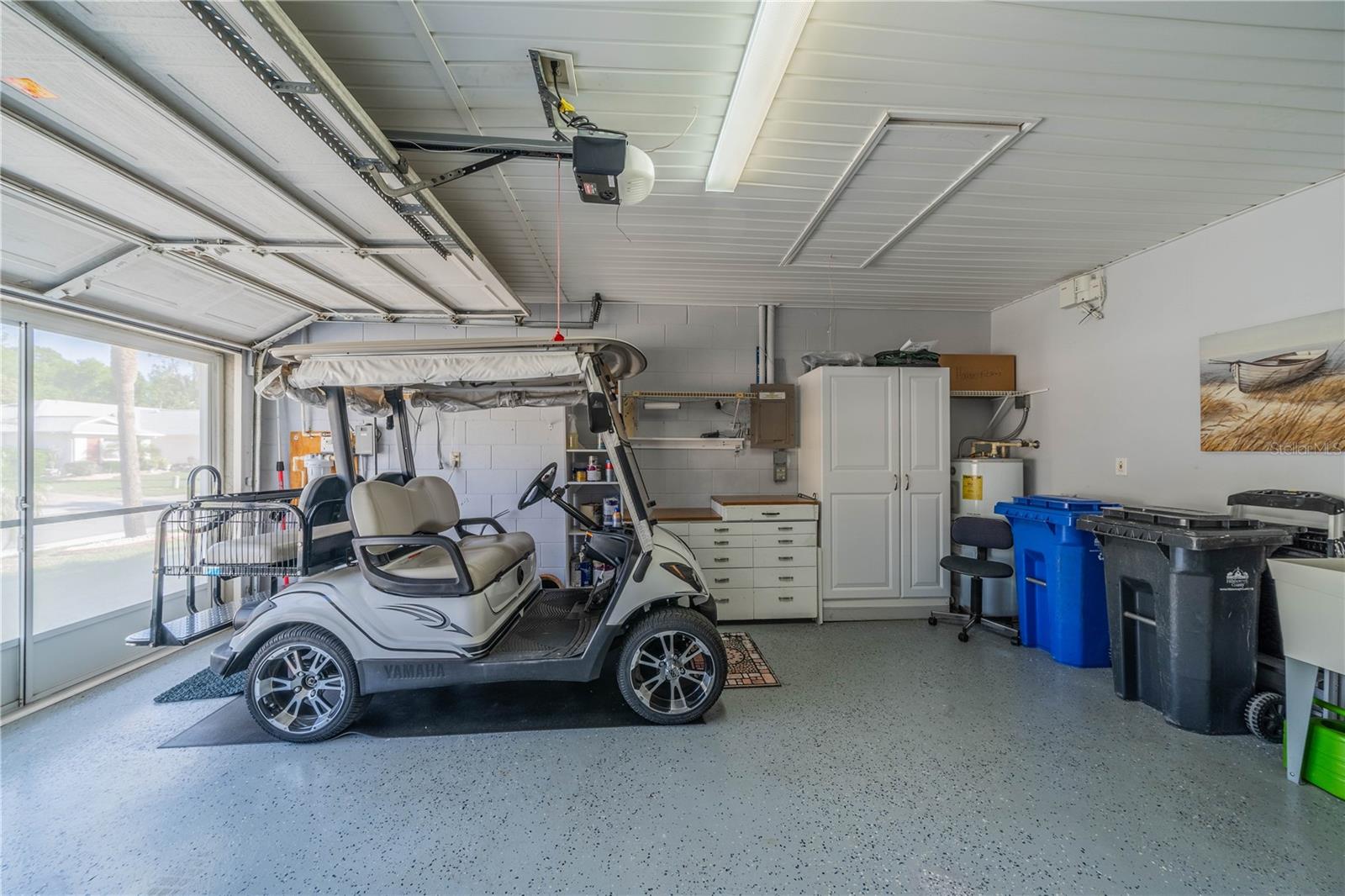 1933 GRAND CYPRESS LN, SUN CITY CENTER, FL, 33573