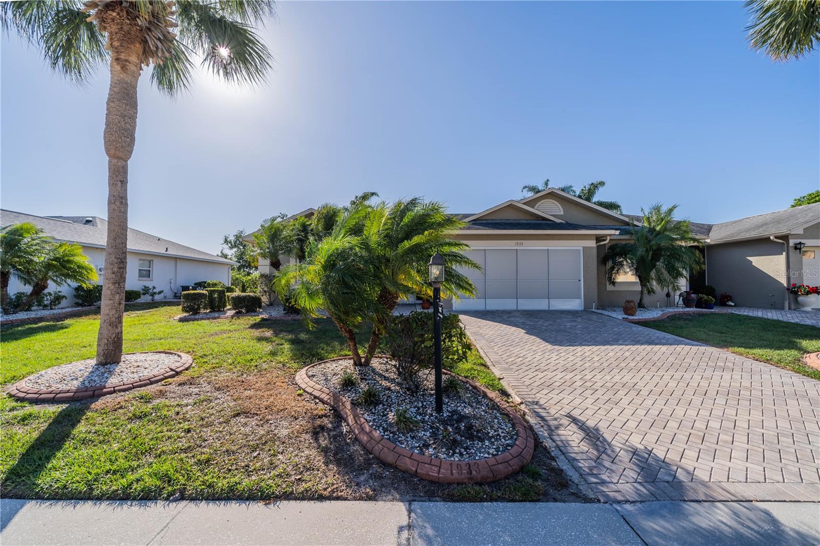 1933 GRAND CYPRESS LN, SUN CITY CENTER, FL, 33573
