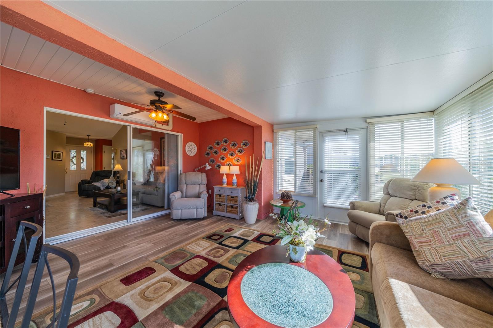 1933 GRAND CYPRESS LN, SUN CITY CENTER, FL, 33573
