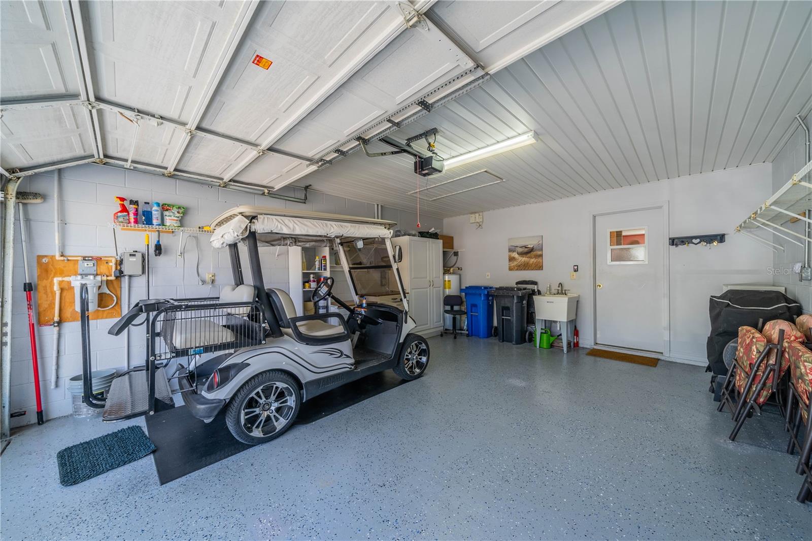 1933 GRAND CYPRESS LN, SUN CITY CENTER, FL, 33573