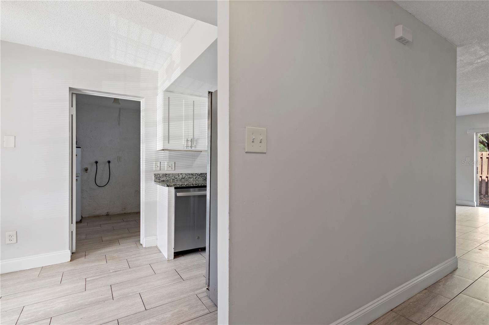 O6289341 Property Photo