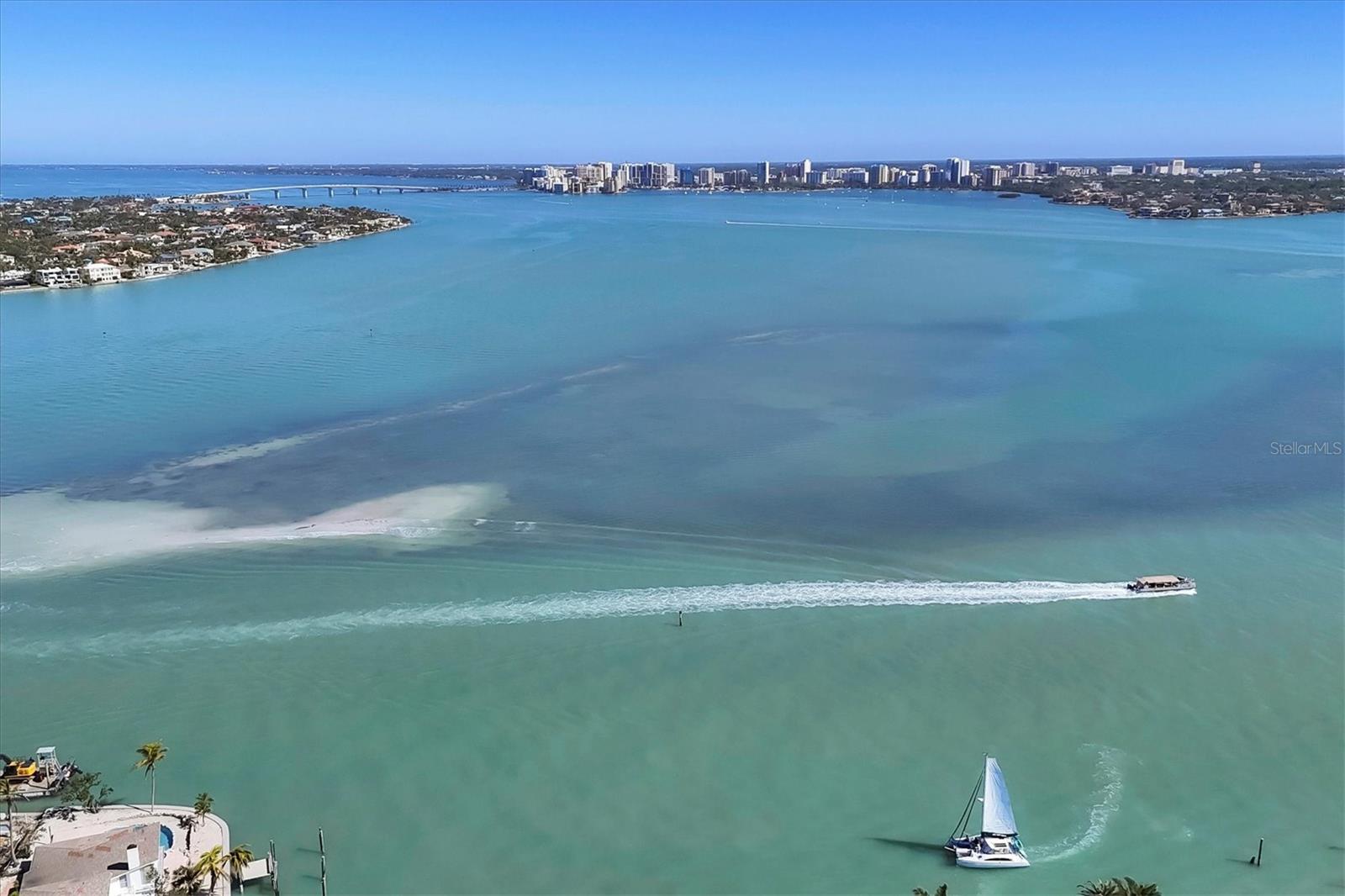 810 SIESTA DR, SARASOTA, FL, 34242