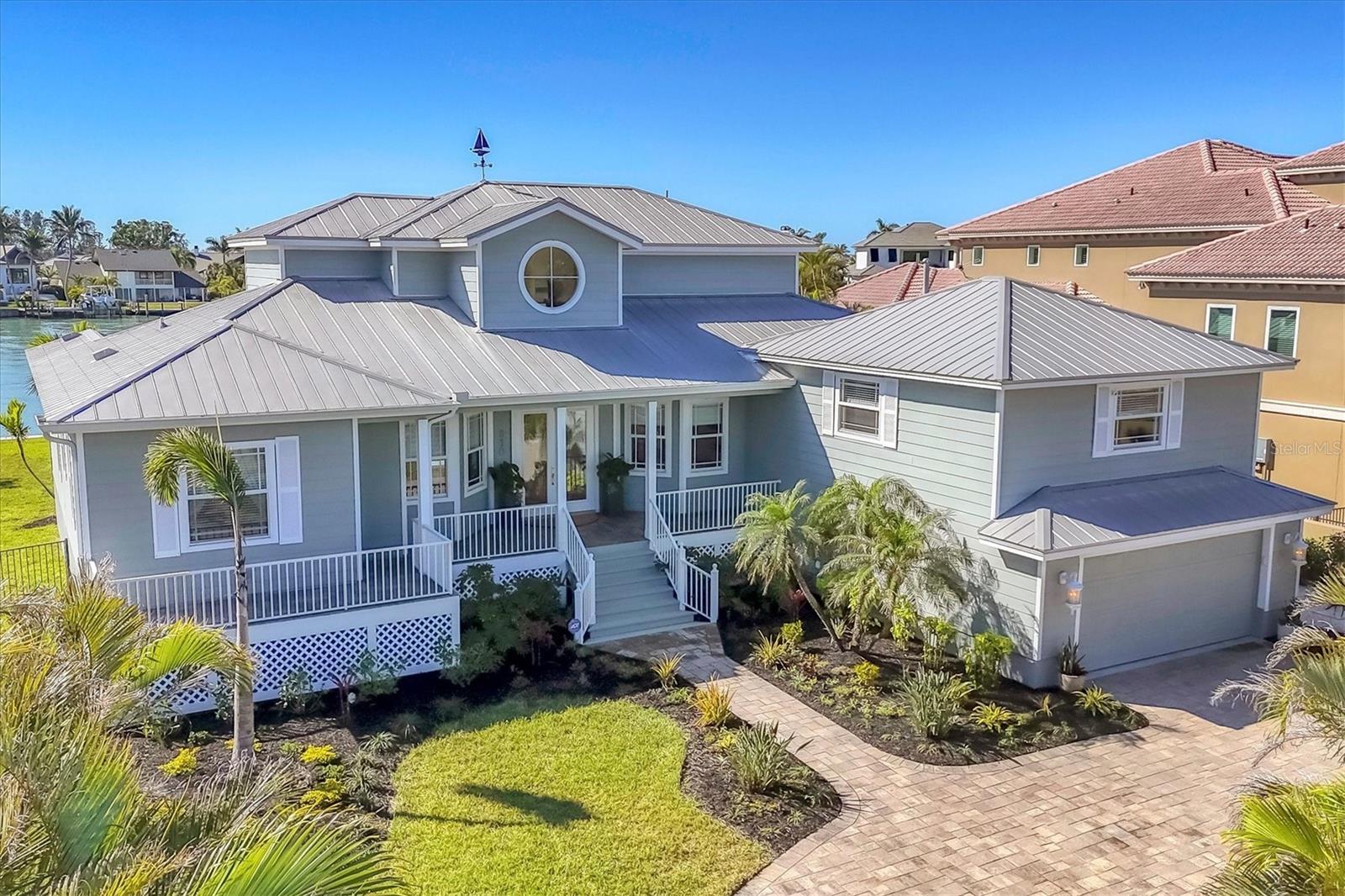 810 SIESTA DR, SARASOTA, FL, 34242