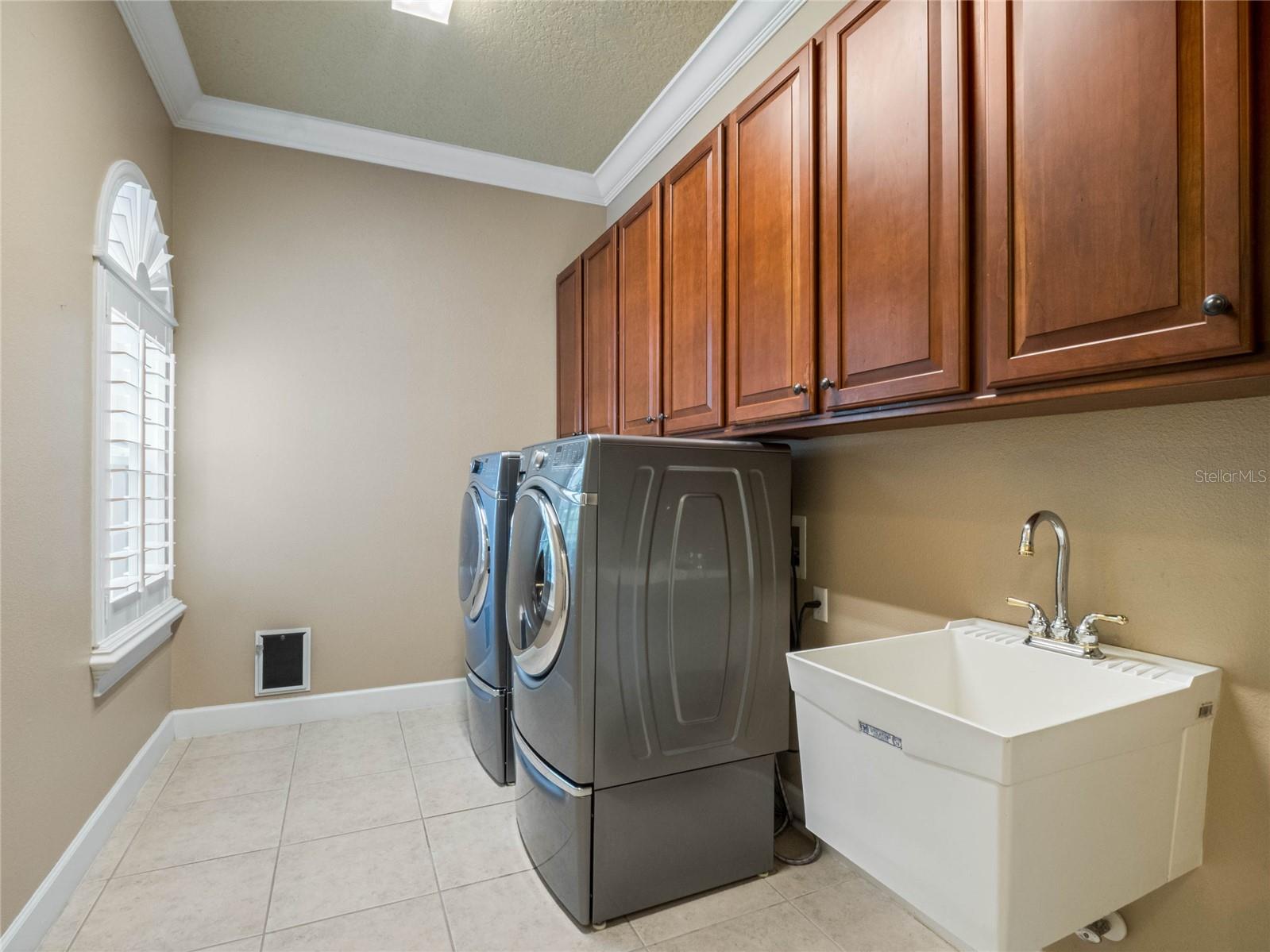 5518 OXFORD MOOR BLVD, WINDERMERE, FL, 34786