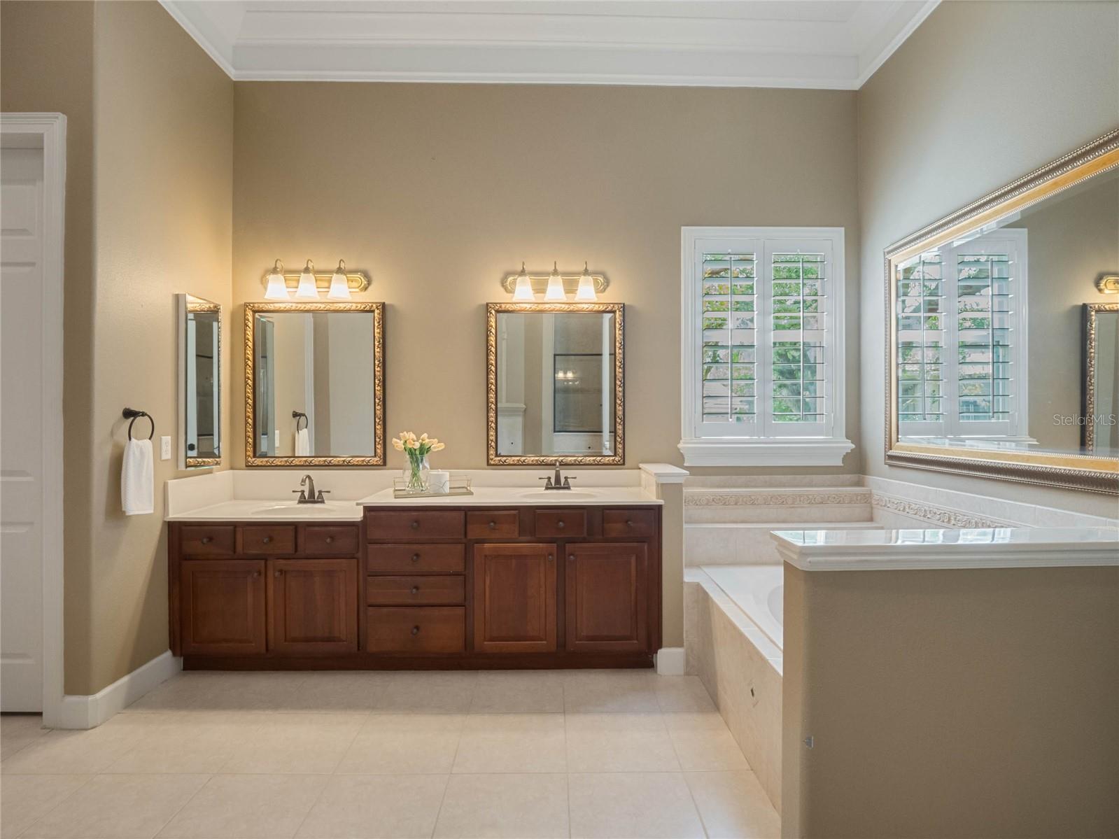 5518 OXFORD MOOR BLVD, WINDERMERE, FL, 34786