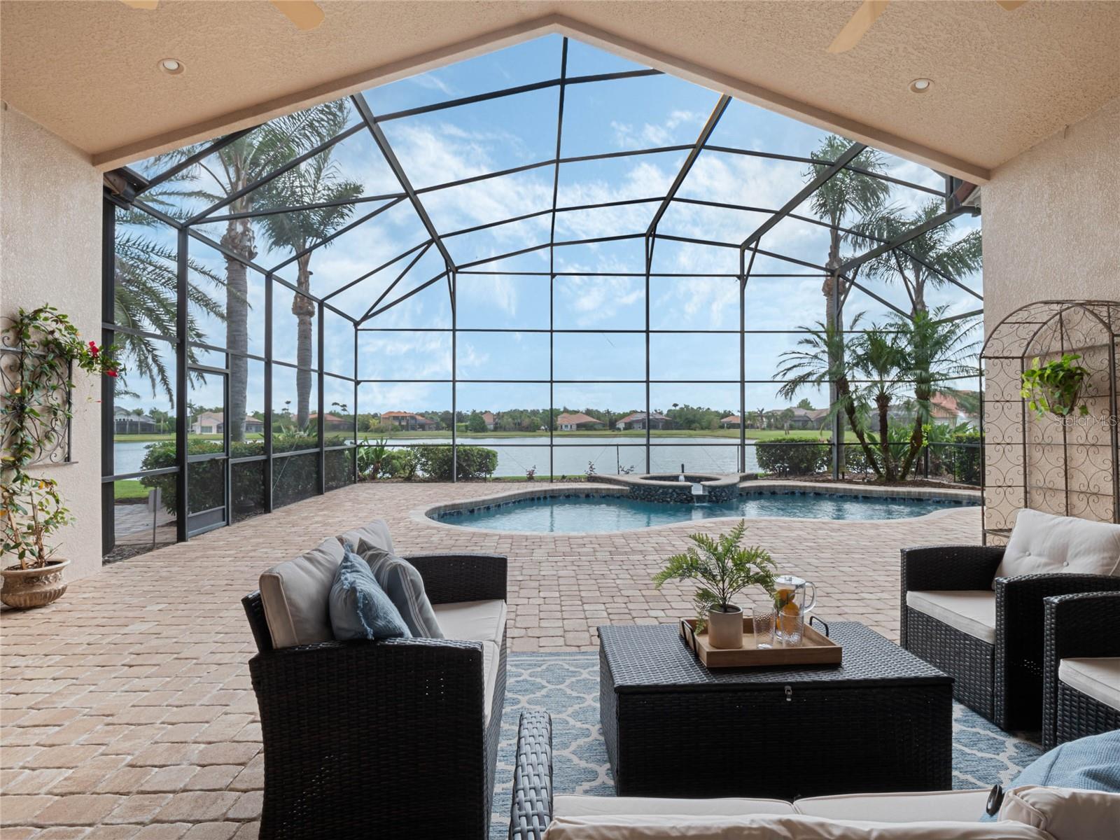 5518 OXFORD MOOR BLVD, WINDERMERE, FL, 34786