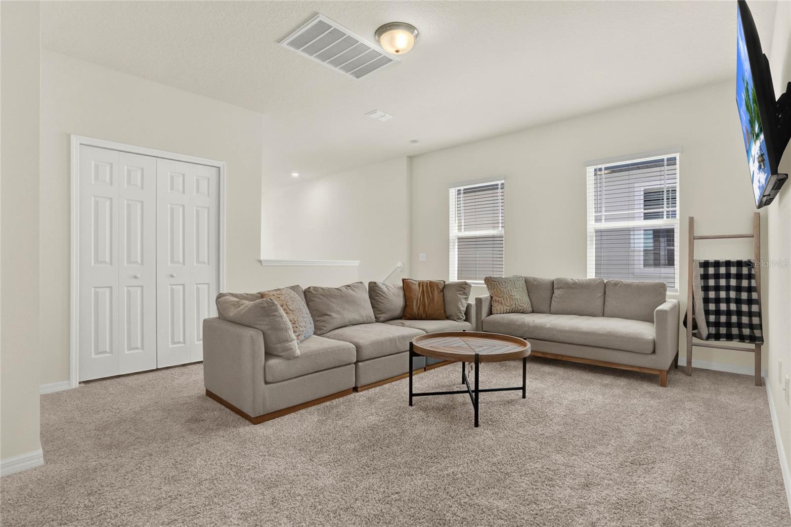 2293 MYSTIC MAZE LN, MINNEOLA, FL, 34715