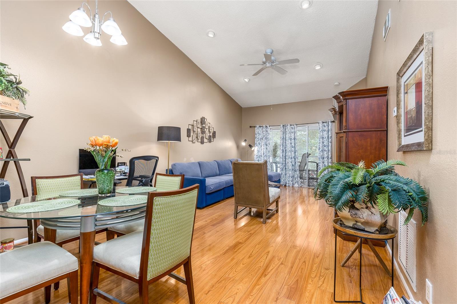 605 CHESTNUT OAK CIR #215, ALTAMONTE SPRINGS, FL, 32701