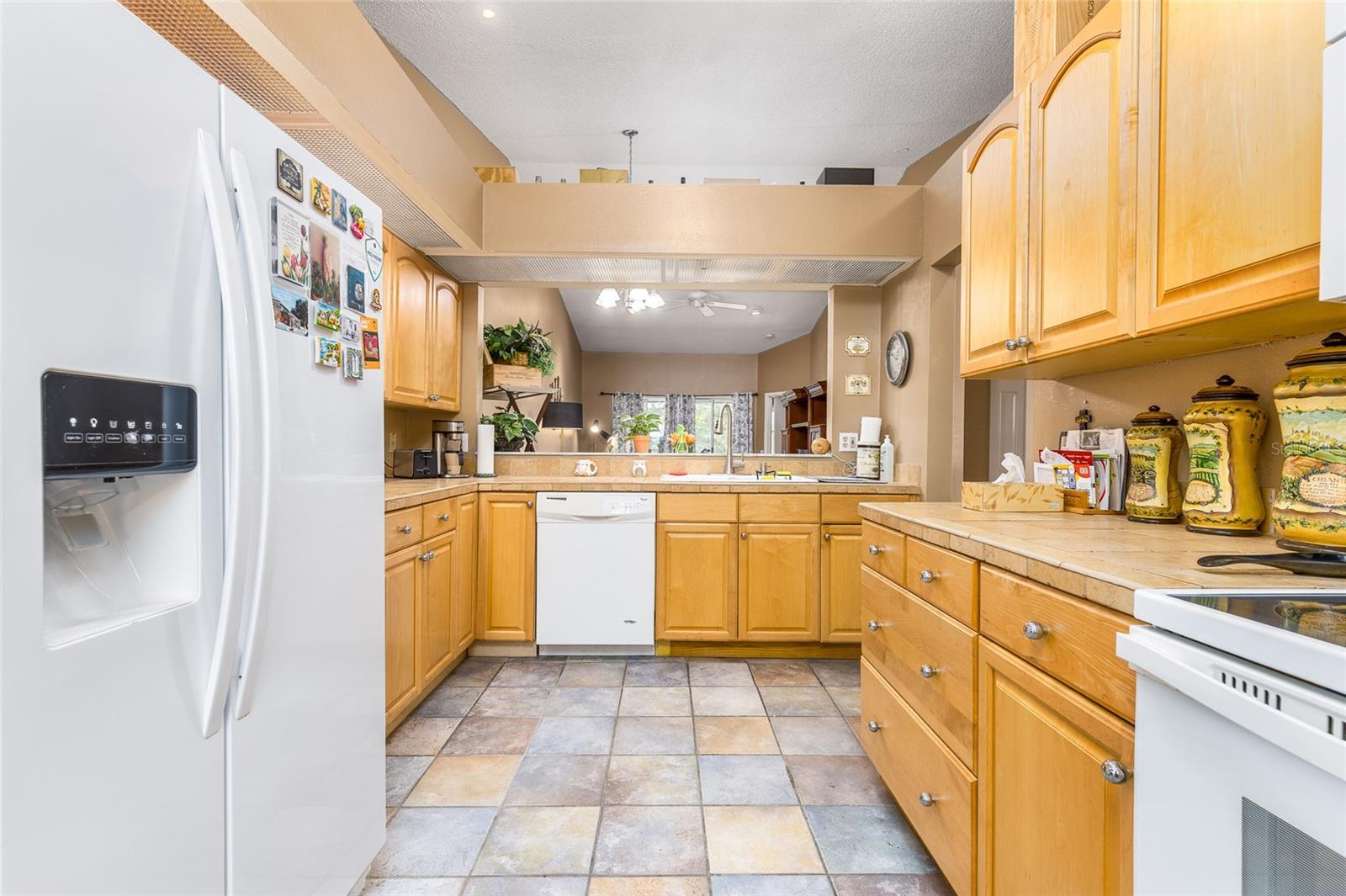 605 CHESTNUT OAK CIR #215, ALTAMONTE SPRINGS, FL, 32701