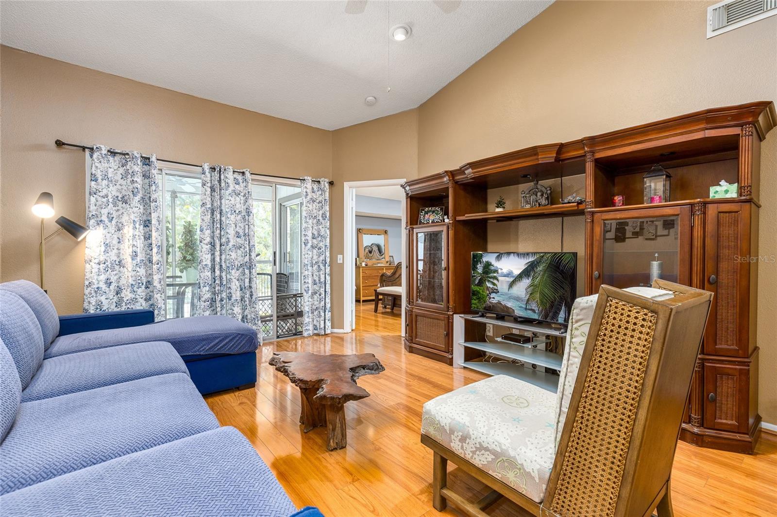 605 CHESTNUT OAK CIR #215, ALTAMONTE SPRINGS, FL, 32701
