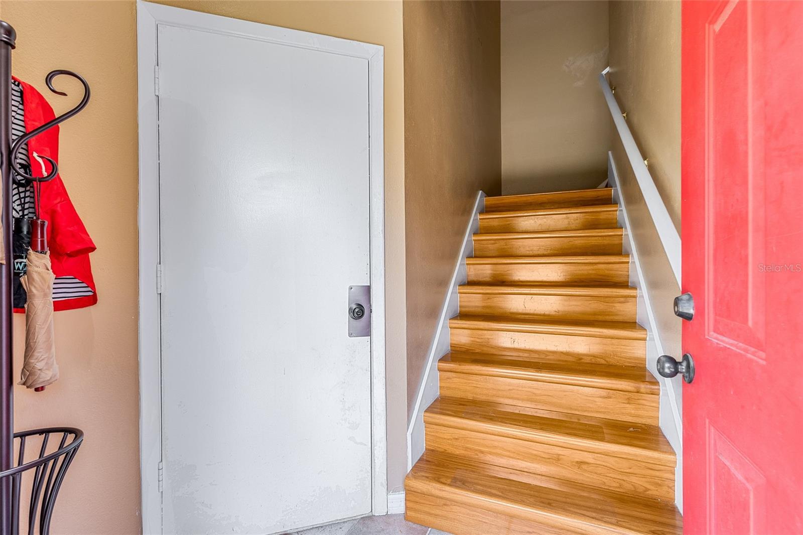 605 CHESTNUT OAK CIR #215, ALTAMONTE SPRINGS, FL, 32701