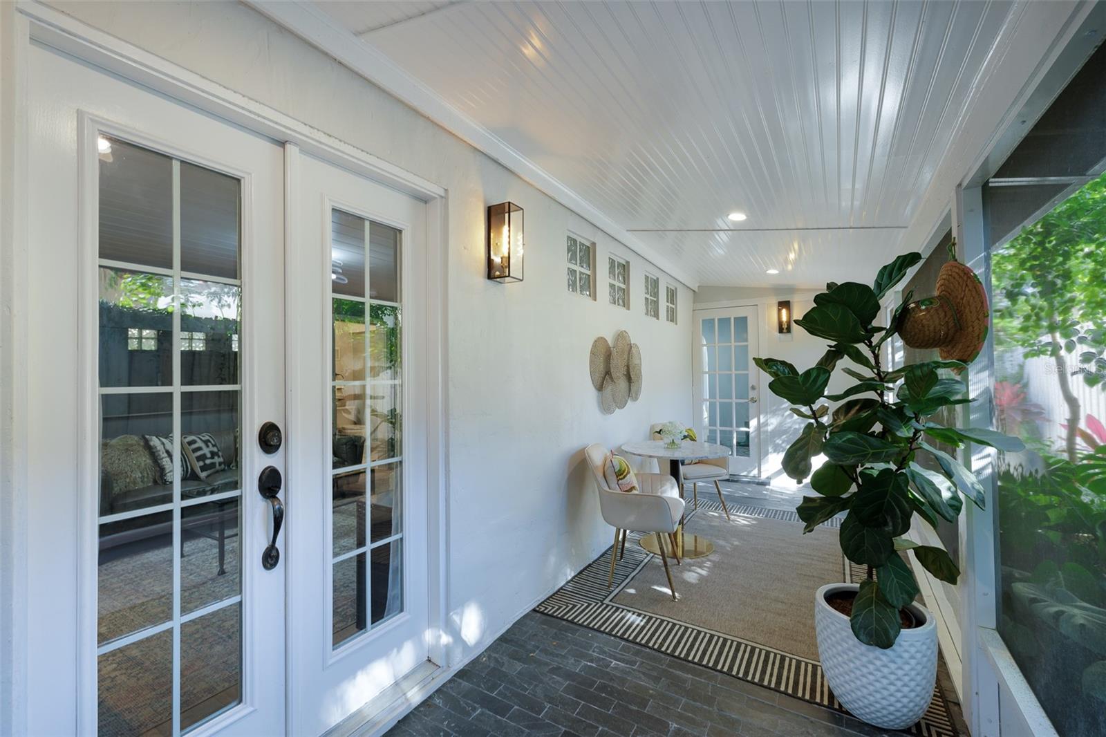 2521 DRIFTWOOD RD SE, ST PETERSBURG, FL, 33705