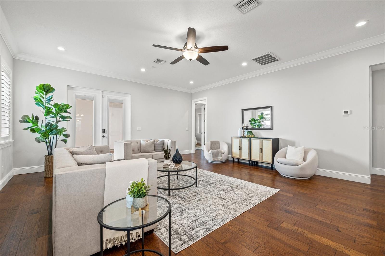 445 29TH AVE N, ST PETERSBURG, FL, 33704
