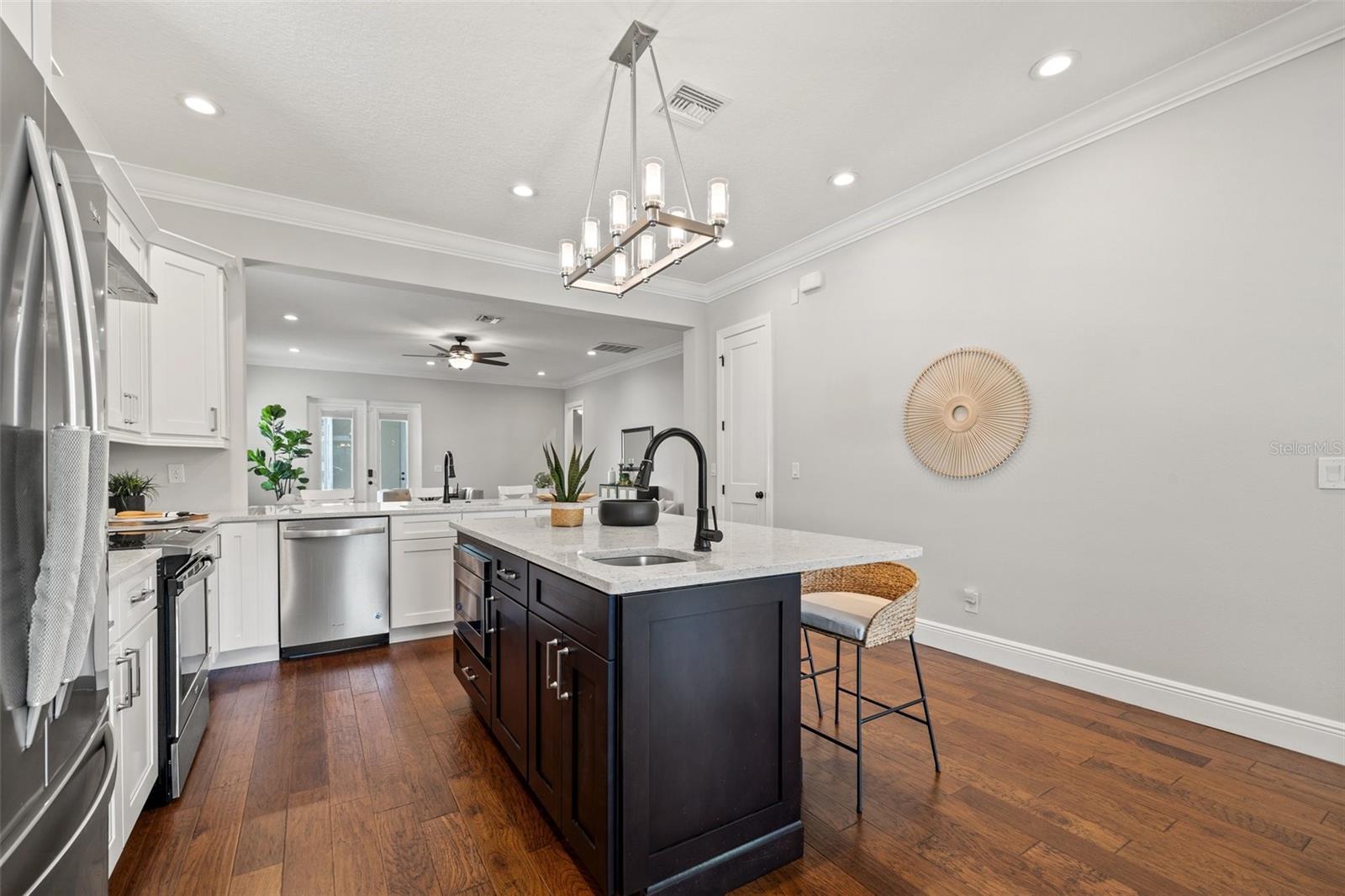 445 29TH AVE N, ST PETERSBURG, FL, 33704