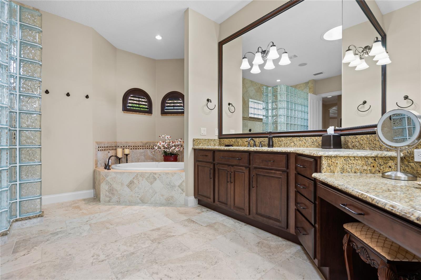 88 HAMMOCK BEACH CIRCLE N, PALM COAST, FL, 32137