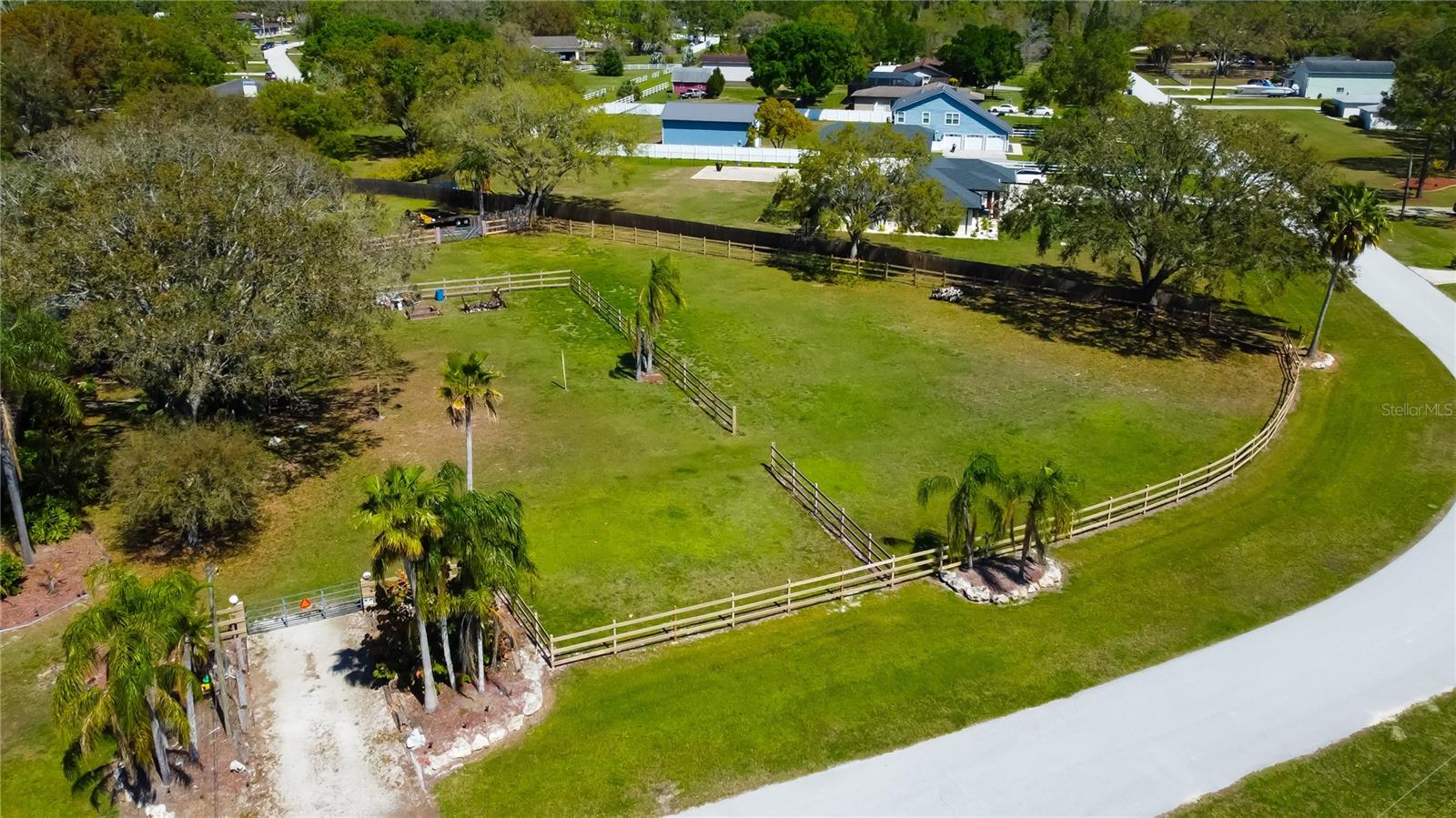 12519 RAWHIDE DR, TAMPA, FL, 33626
