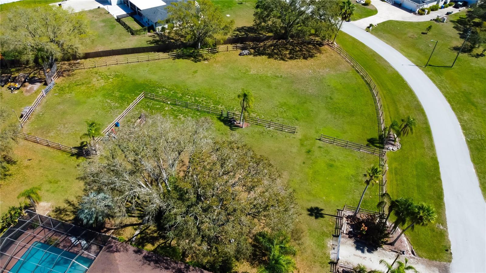 12519 RAWHIDE DR, TAMPA, FL, 33626