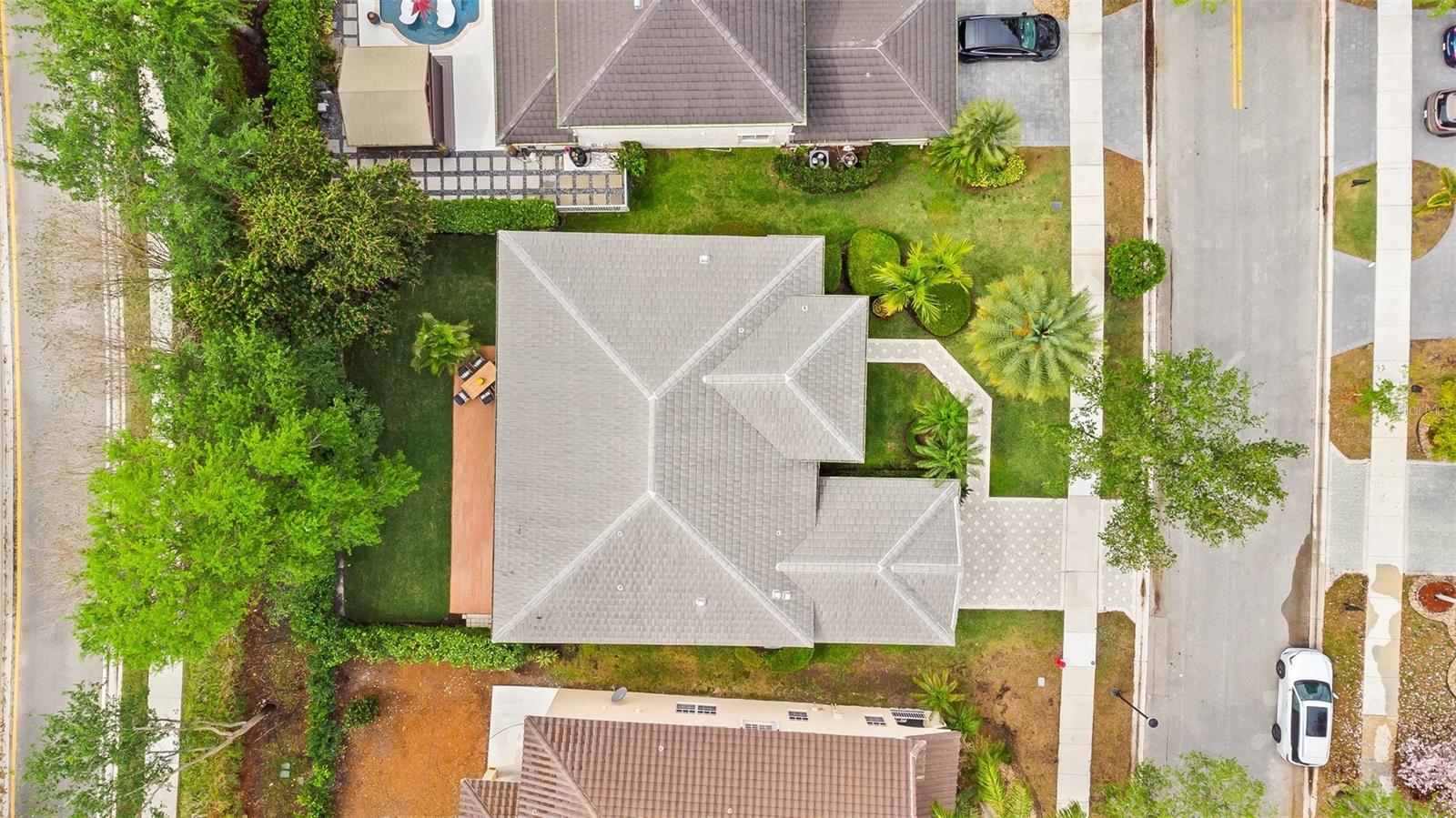 821 CRESTVIEW CIR, WESTON, FL, 33327