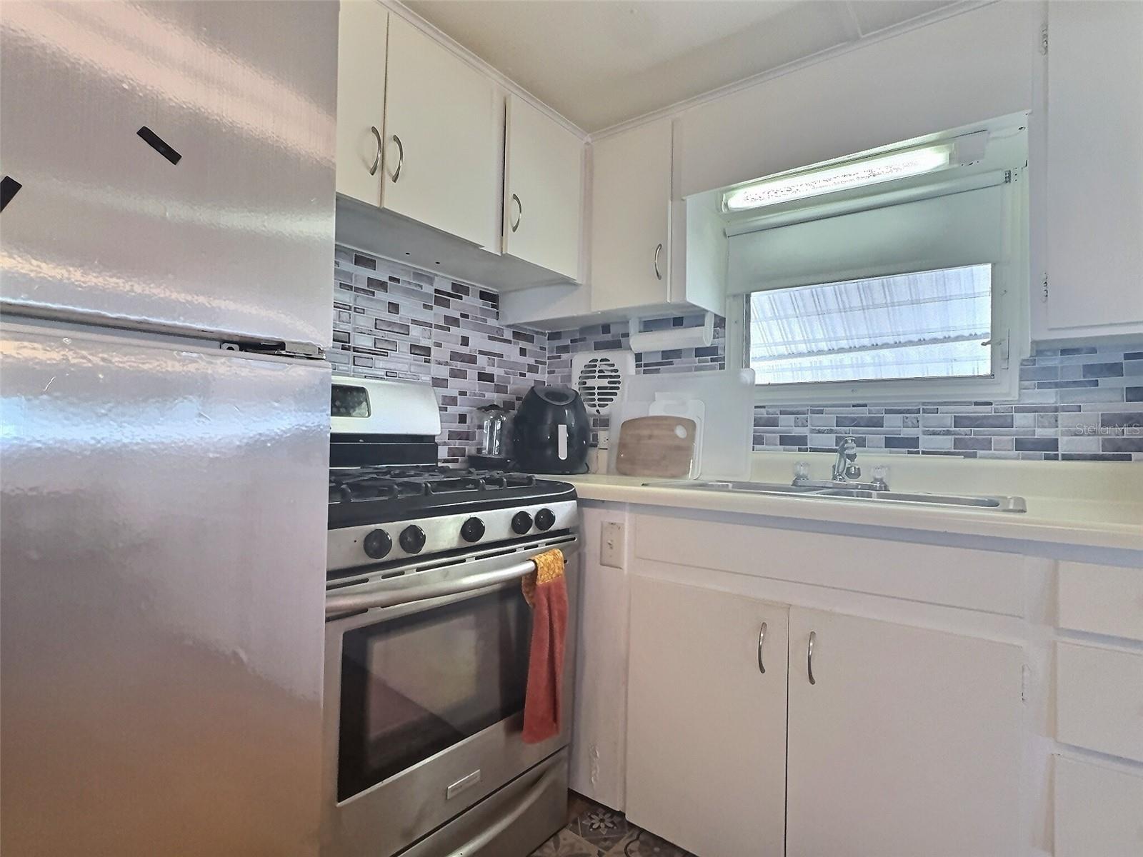 770 32ND AVE S #605, ST PETERSBURG, FL, 33705