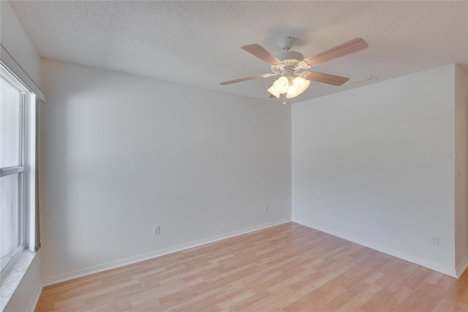 2310 MOONEY PL, SUN CITY CENTER, FL, 33573