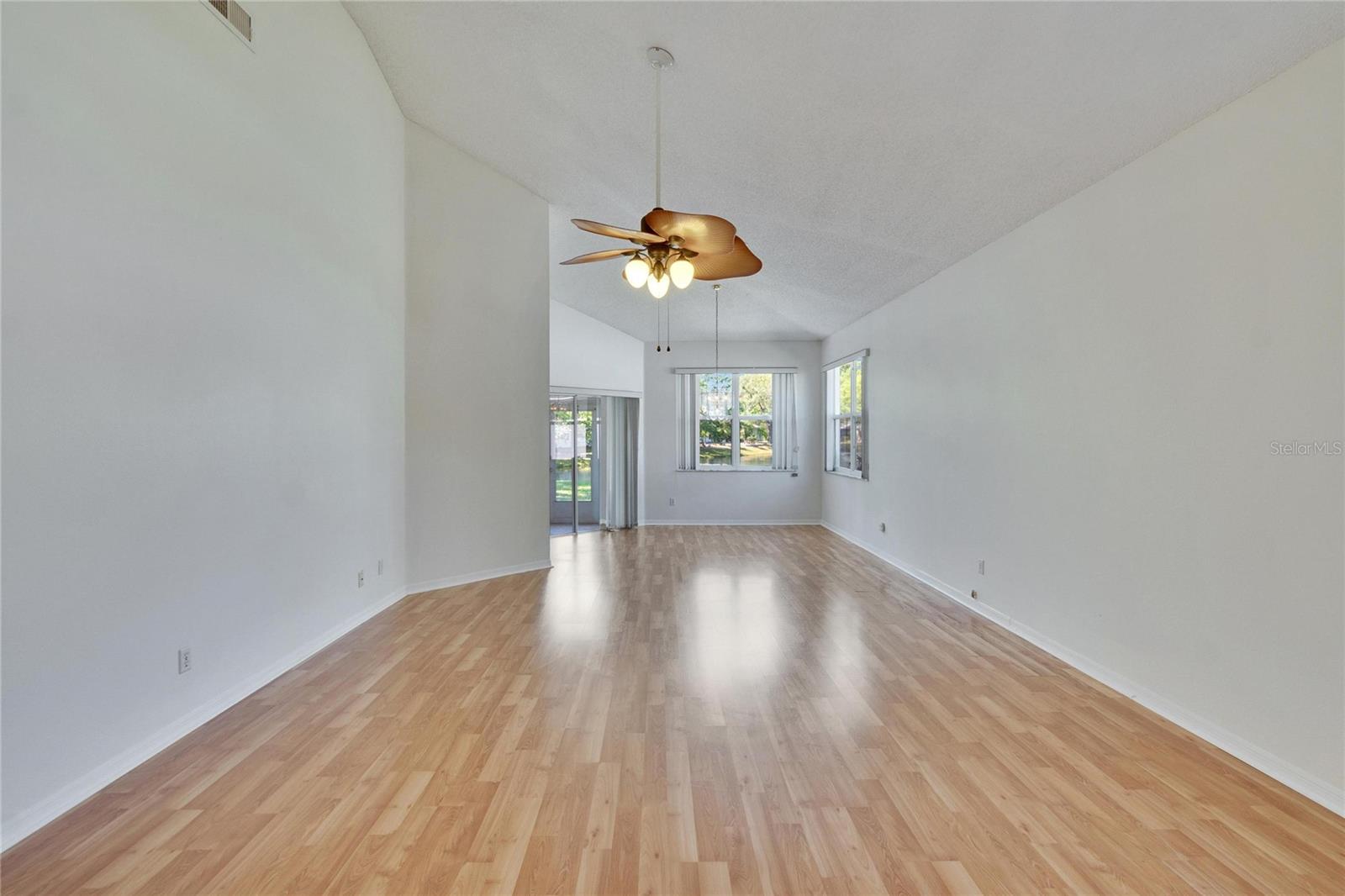 2310 MOONEY PL, SUN CITY CENTER, FL, 33573