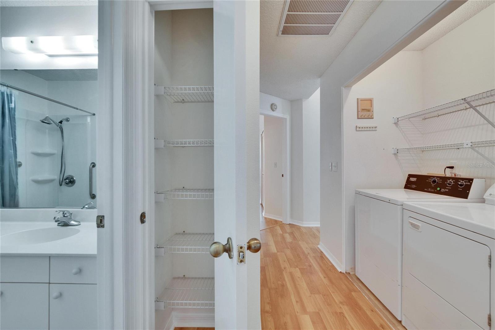 2310 MOONEY PL, SUN CITY CENTER, FL, 33573