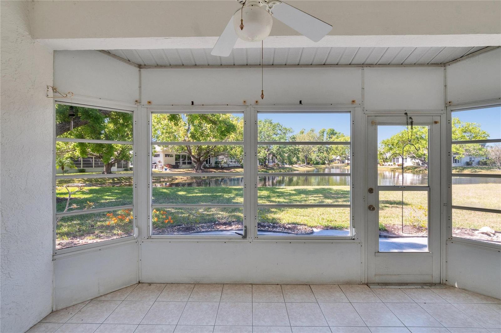 2310 MOONEY PL, SUN CITY CENTER, FL, 33573