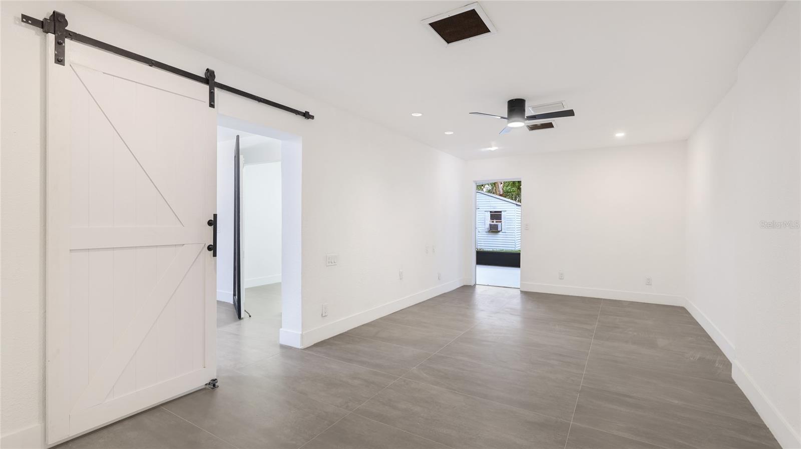 2539 HUNTINGTON AVE, SARASOTA, FL, 34232