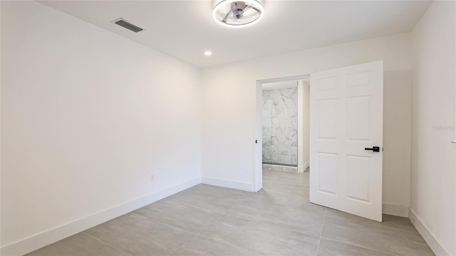 2539 HUNTINGTON AVE, SARASOTA, FL, 34232