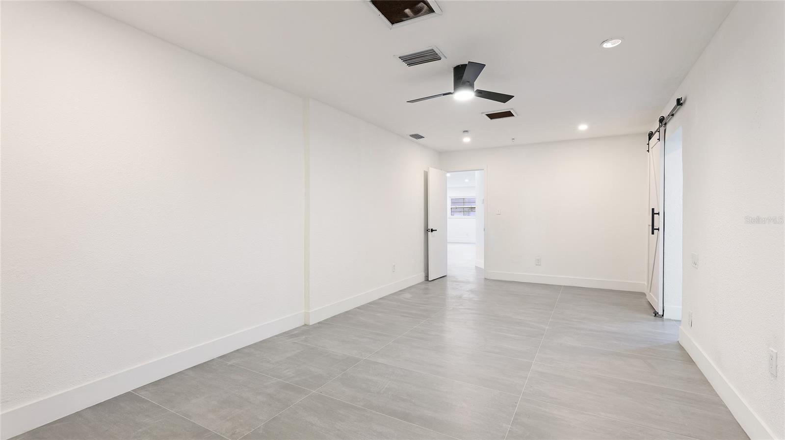 2539 HUNTINGTON AVE, SARASOTA, FL, 34232