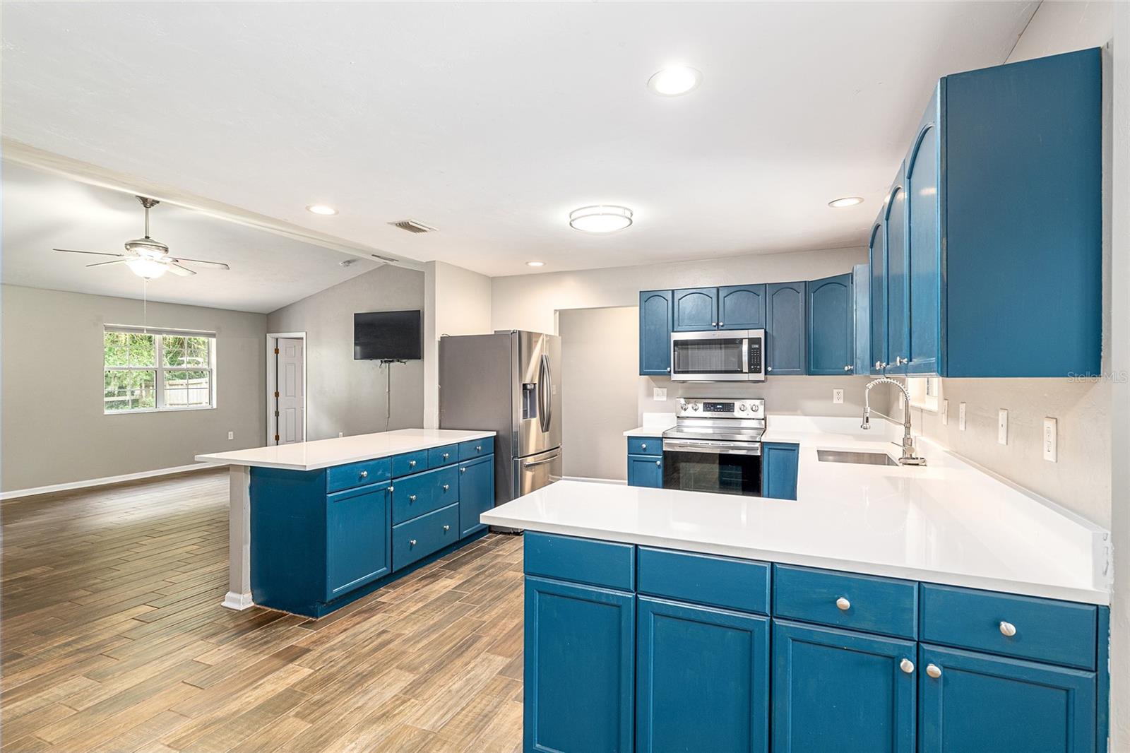 23434 NW 3RD AVE, NEWBERRY, FL, 32669