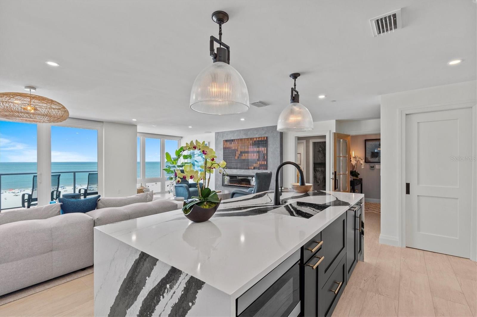 TB8361197 Property Photo