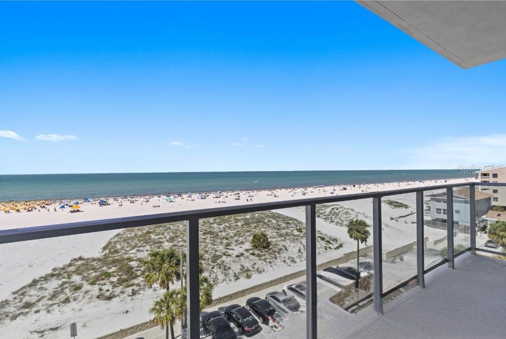 TB8361197 Property Photo