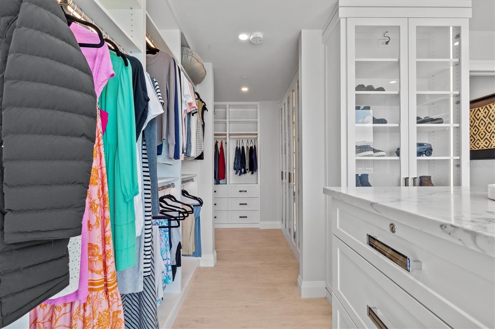 TB8361197 Property Photo