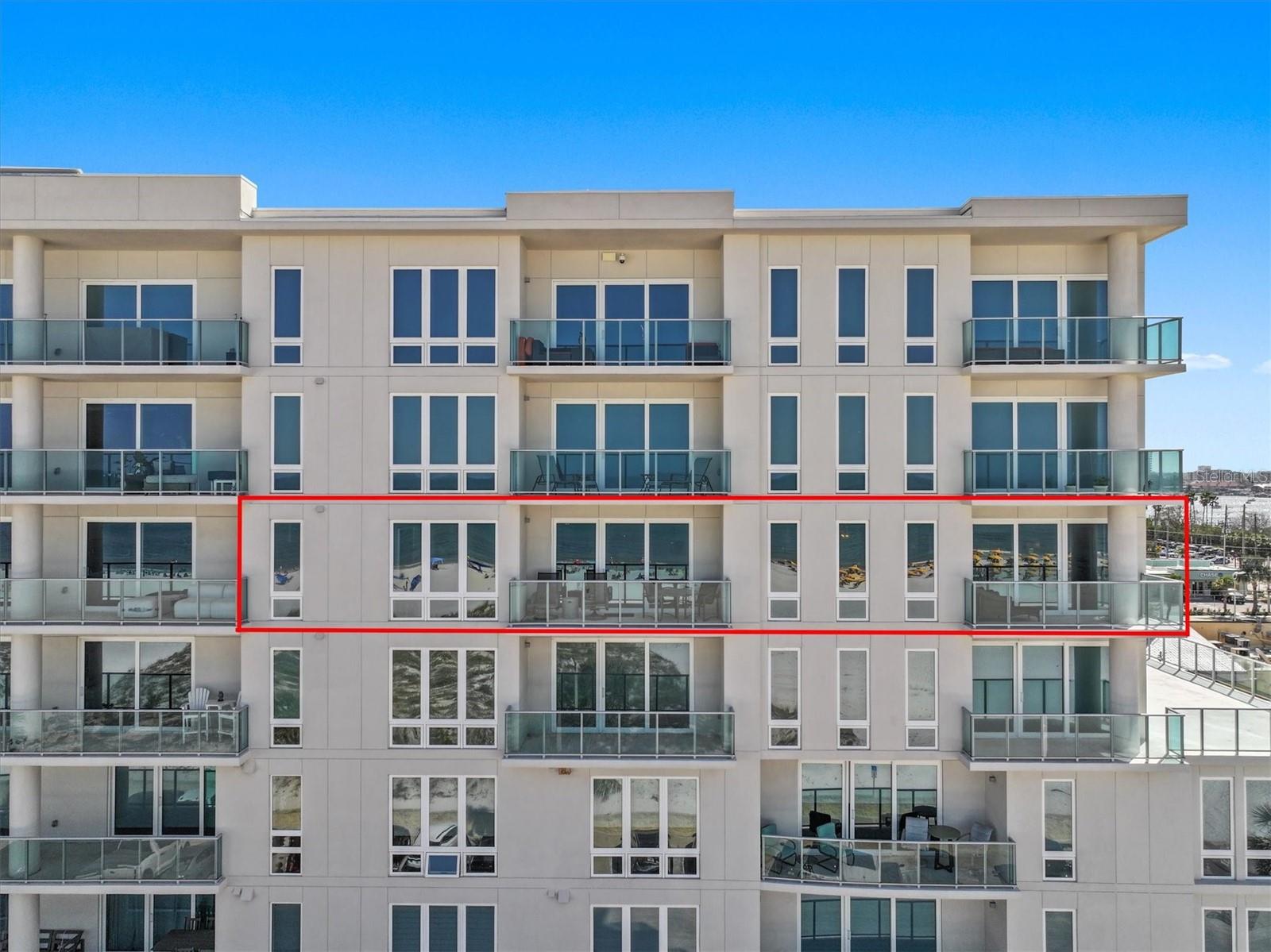 TB8361197 Property Photo