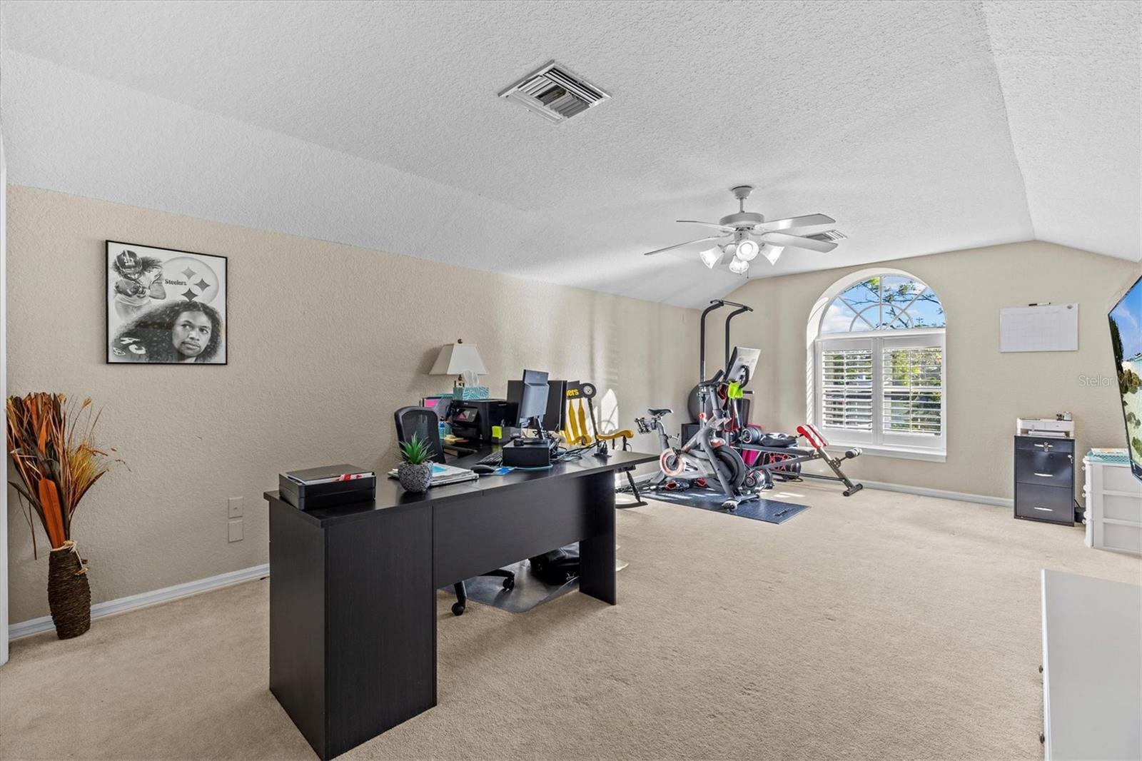 2309 VALRICO FOREST DR, VALRICO, FL, 33594