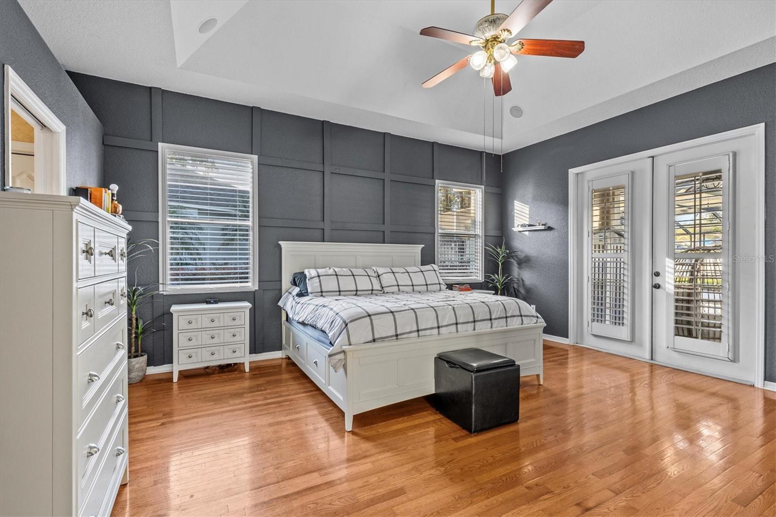 2309 VALRICO FOREST DR, VALRICO, FL, 33594