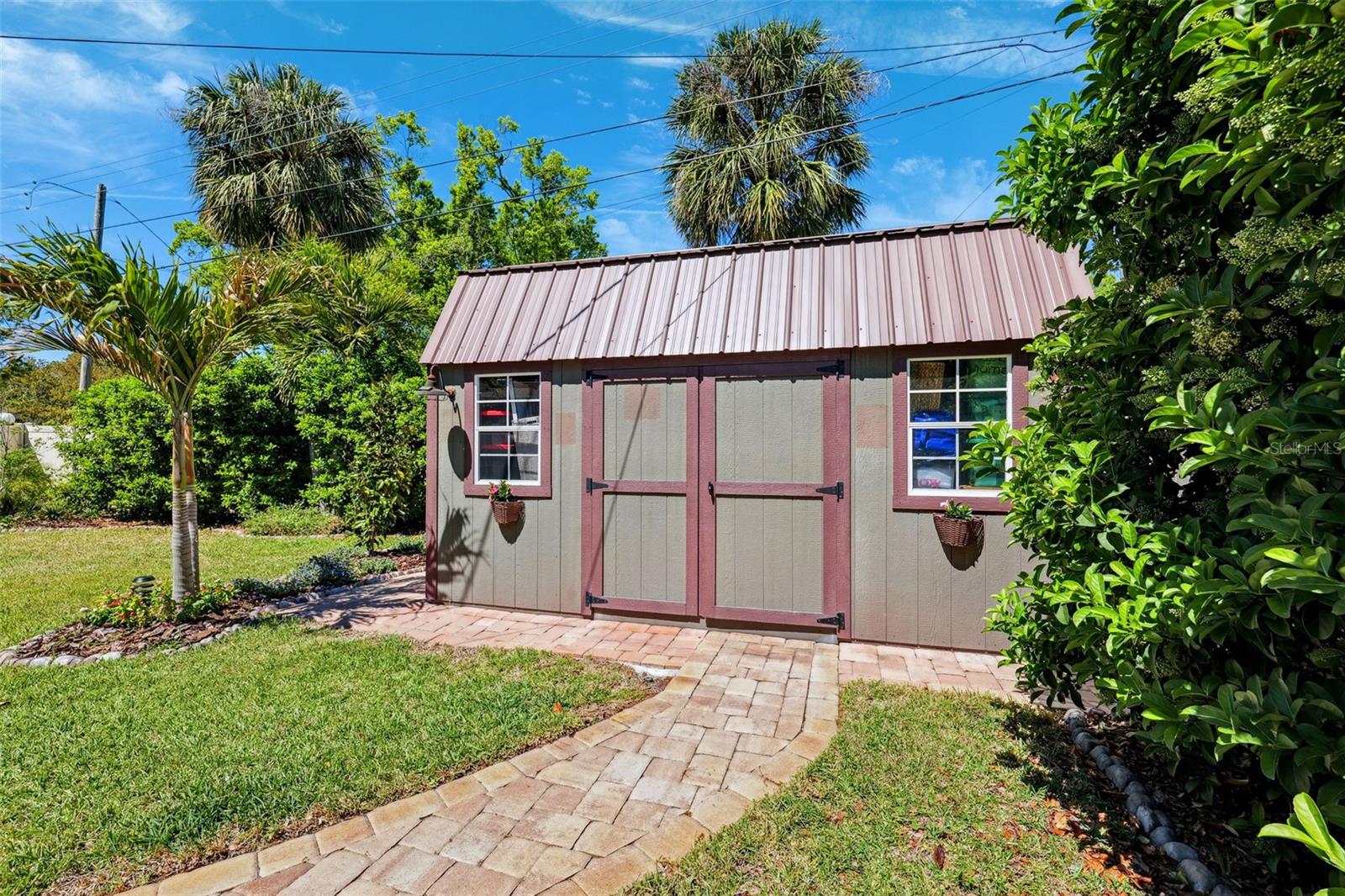6433 MURRAY HILL DR, TAMPA, FL, 33615