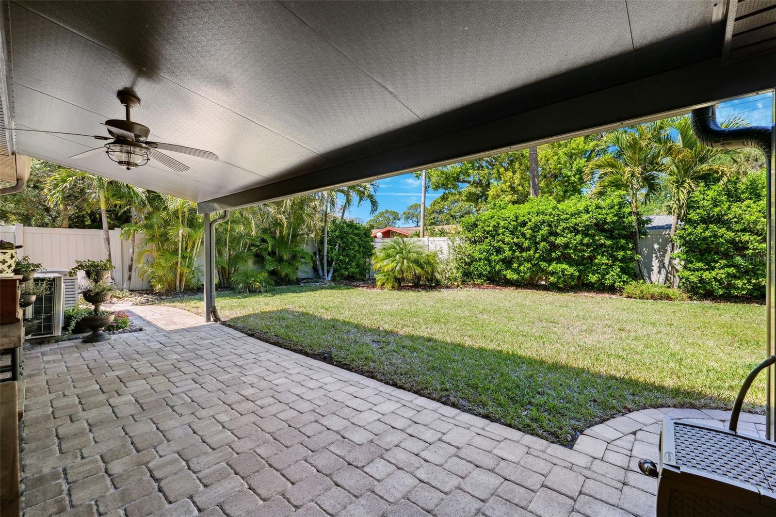 6433 MURRAY HILL DR, TAMPA, FL, 33615