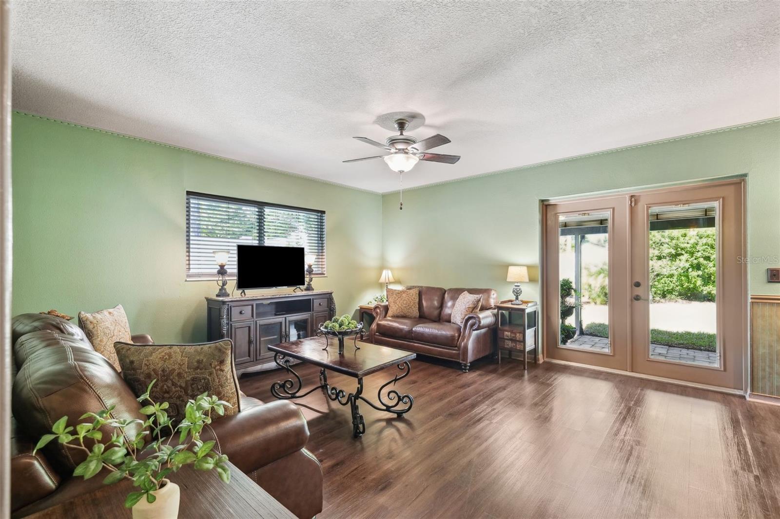 6433 MURRAY HILL DR, TAMPA, FL, 33615