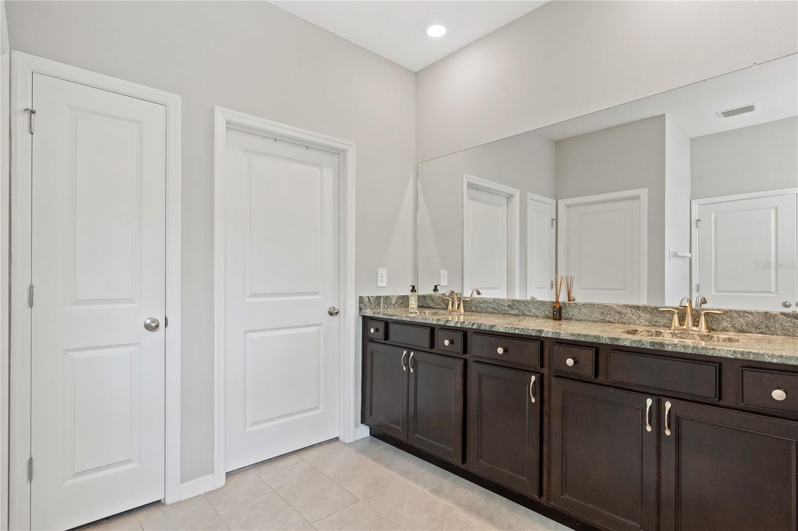 17108 HARVEST MOON WAY, LAKEWOOD RANCH, FL, 34211