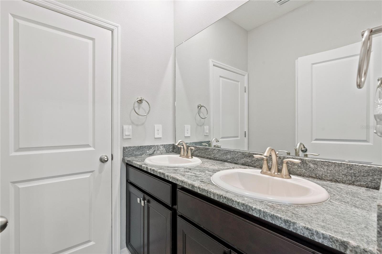 17108 HARVEST MOON WAY, LAKEWOOD RANCH, FL, 34211