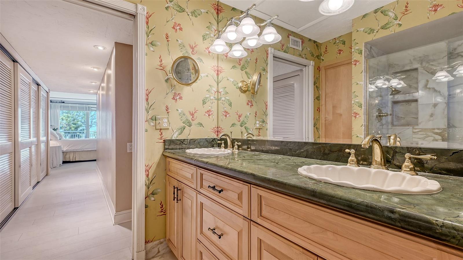 5055 GULF OF MEXICO DR #331, LONGBOAT KEY, FL, 34228
