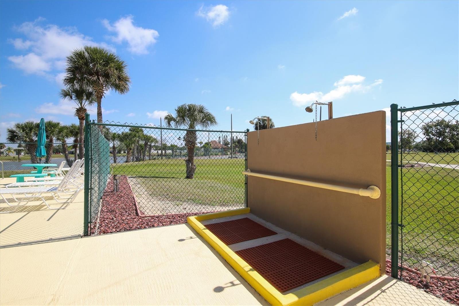 6392 COLISEUM BLVD, PORT CHARLOTTE, FL, 33981