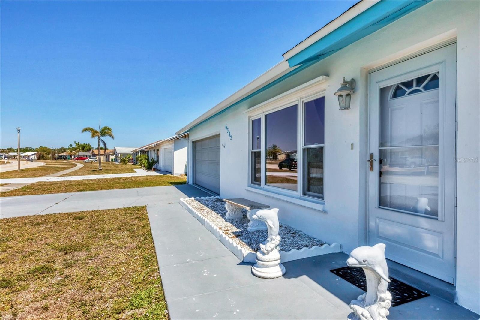 6392 COLISEUM BLVD, PORT CHARLOTTE, FL, 33981