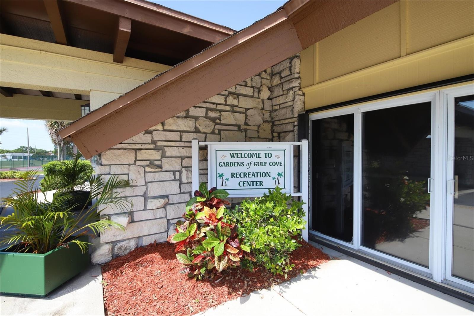 6392 COLISEUM BLVD, PORT CHARLOTTE, FL, 33981
